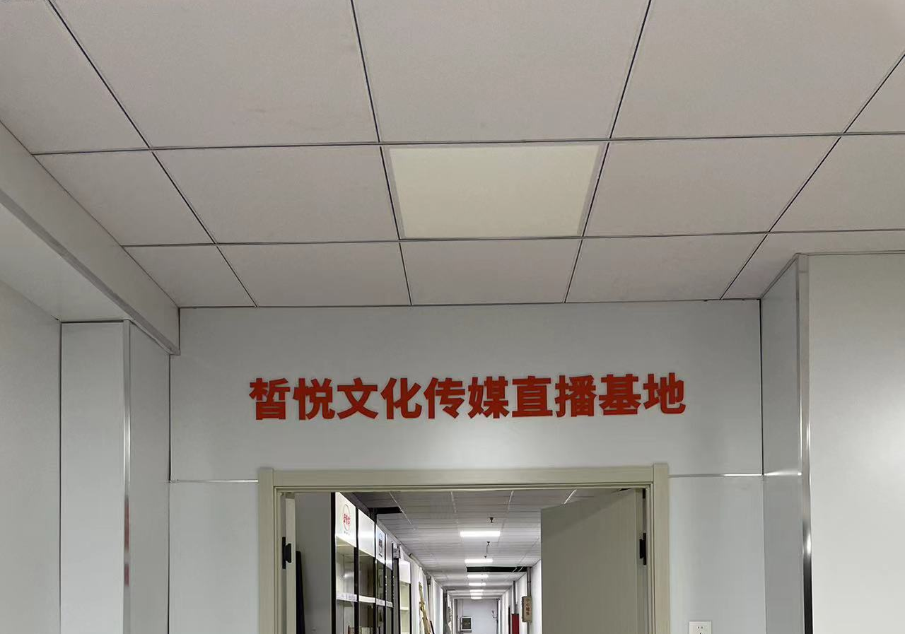 d9b3c370e63c572658772b8819659f3.png